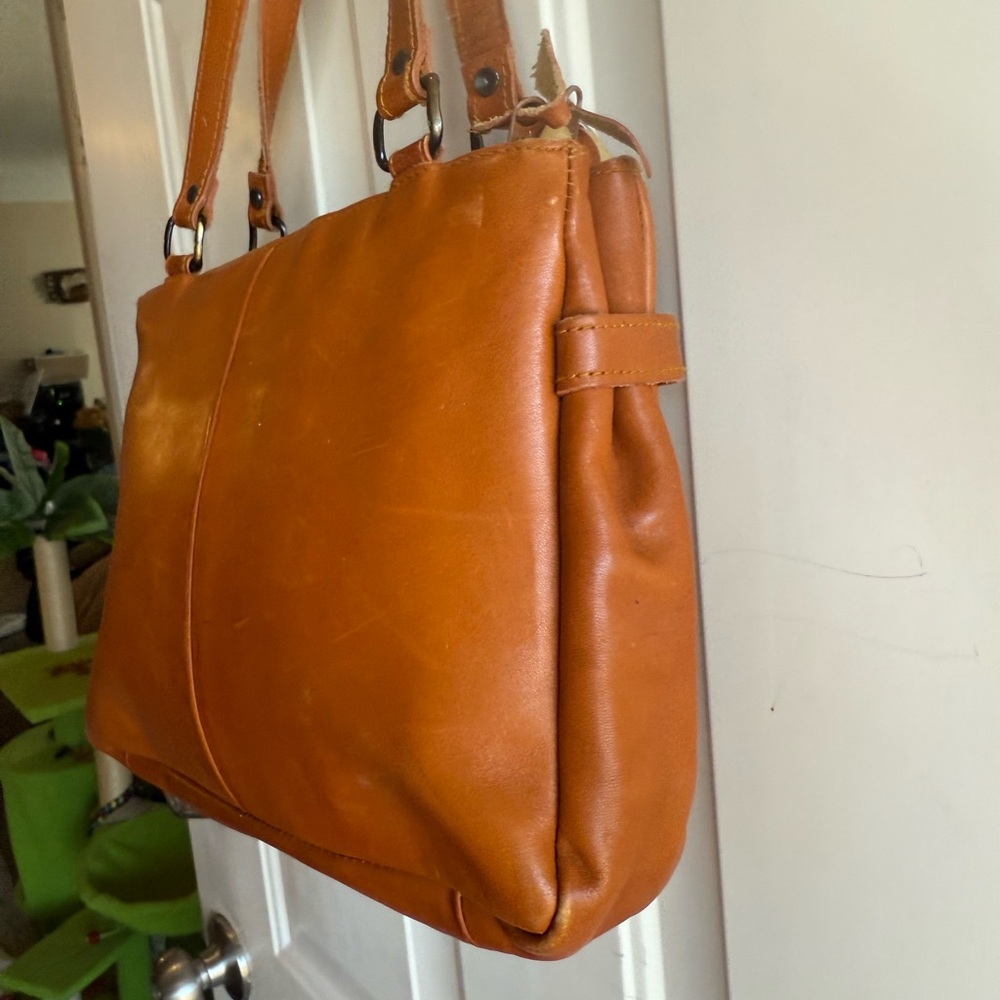 Vintage Brown soft Leather purse made in Hong Kong 3 compartments 11”X8”X3” - Picture 6 of 16